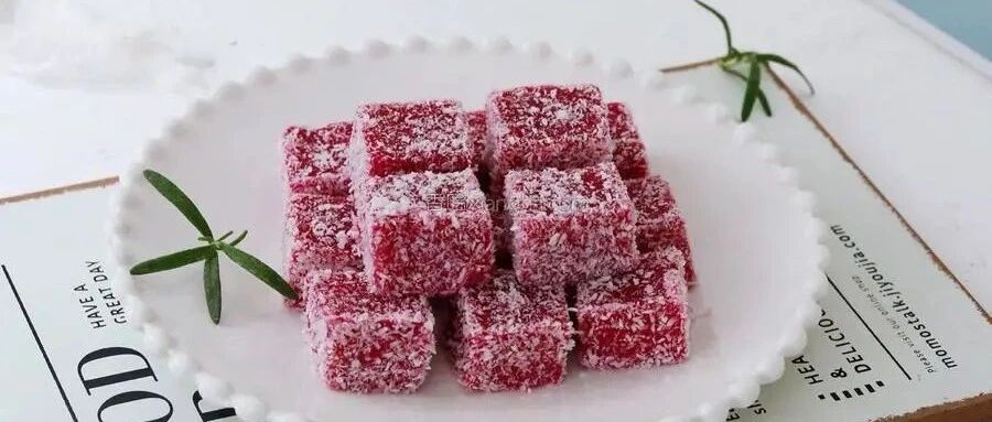 超简单夏日甜品，自制火龙果奶冻，Q弹爽口又清凉