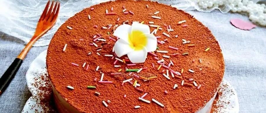 巧克力慕斯蛋糕，给春光带来些许甜蜜，庆祝生日就吃它