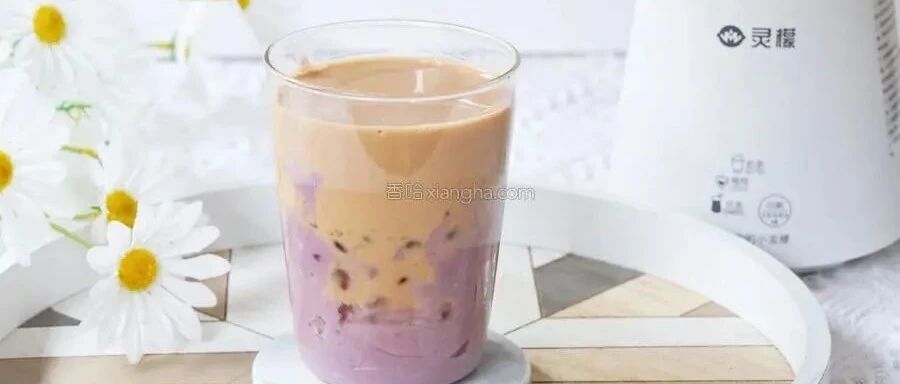 秋天的第一杯奶茶，自己在家做超简单，料足成本低一杯管饱