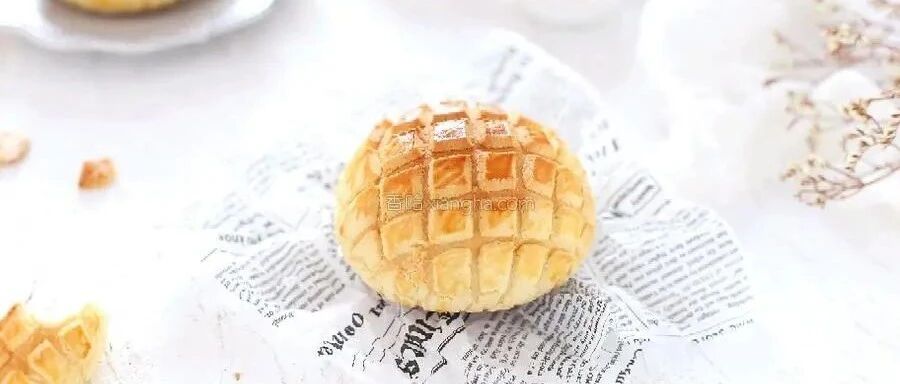 酥到掉渣的菠萝包，零失败巨好吃，一口下去满满幸福感