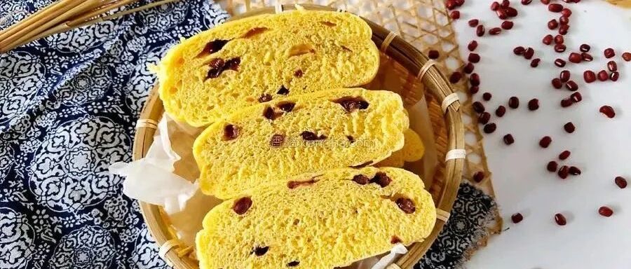 香喷喷的南瓜蜜豆馒头，比面包还好吃，低脂早餐别错过