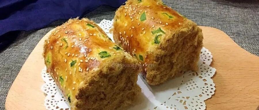 春季做面包难度大？这款香葱肉松面包先收藏，晚饭后跟着做特简单
