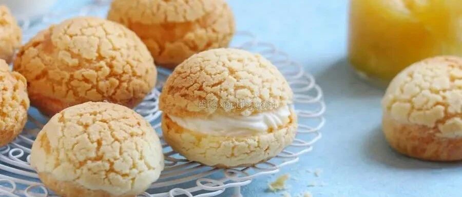 家庭版奶油泡芙，奶香浓郁外皮酥脆，一口下去满满幸福感