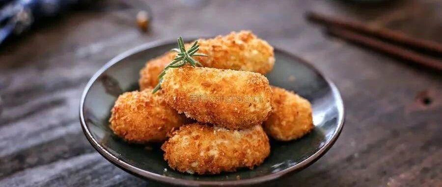 ​60秒学会『香酥芋泥卷』，超厚厚厚芋泥，一条根本吃不够