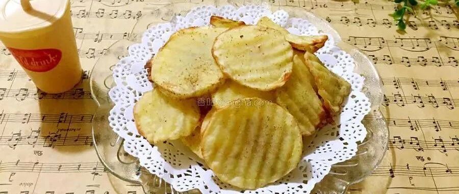 金黄香脆的烤薯片，几块钱可以做一大盘！3步就搞定追剧小零食