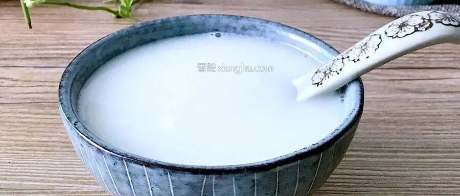 冬天牛奶豆浆靠边站，做碗“花生酪”，滑顺滋润女人多喝