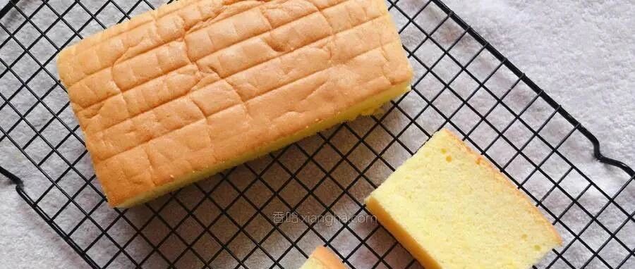 松软绵密轻盈如云！最让人怀恋的纯正味道，你不尝尝吗？