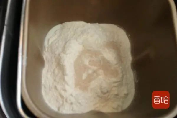 想吃面包不用买,一次发酵做迷你吐司,个个柔软拉丝奶香味十足-微信头条网 想吃面包不用买,一次发酵做迷你吐司,个个柔软拉丝奶香味十足