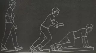 摔倒的正确姿势 教给家里老人 关键时候能救命