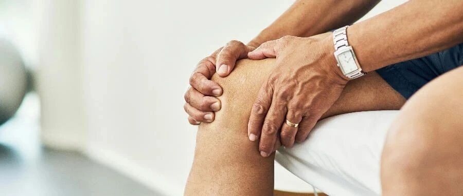 跑步和久坐，哪个更伤膝关节？真相太出乎意料了