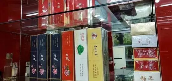 上海香烟成了硬通货老烟民表示烟也是刚需