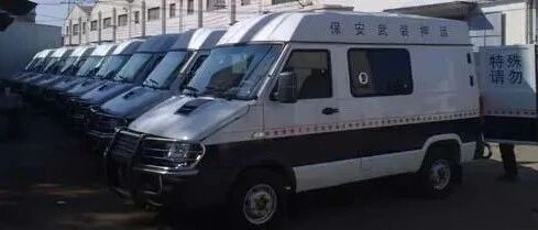 防弹运钞车DIY房车的难度，安全级别堪比总统！