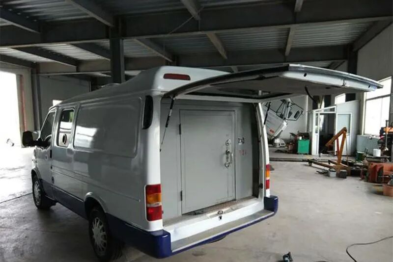 防弹运钞车diy房车的难度安全级别堪比总统