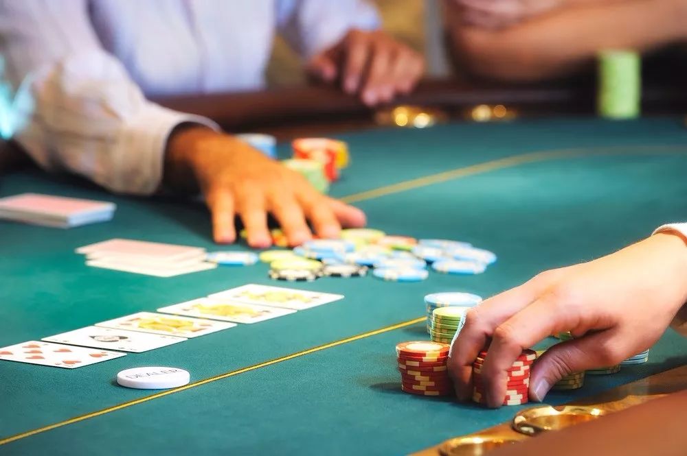 经常被对手3bet，就上头了，换做你该怎么办