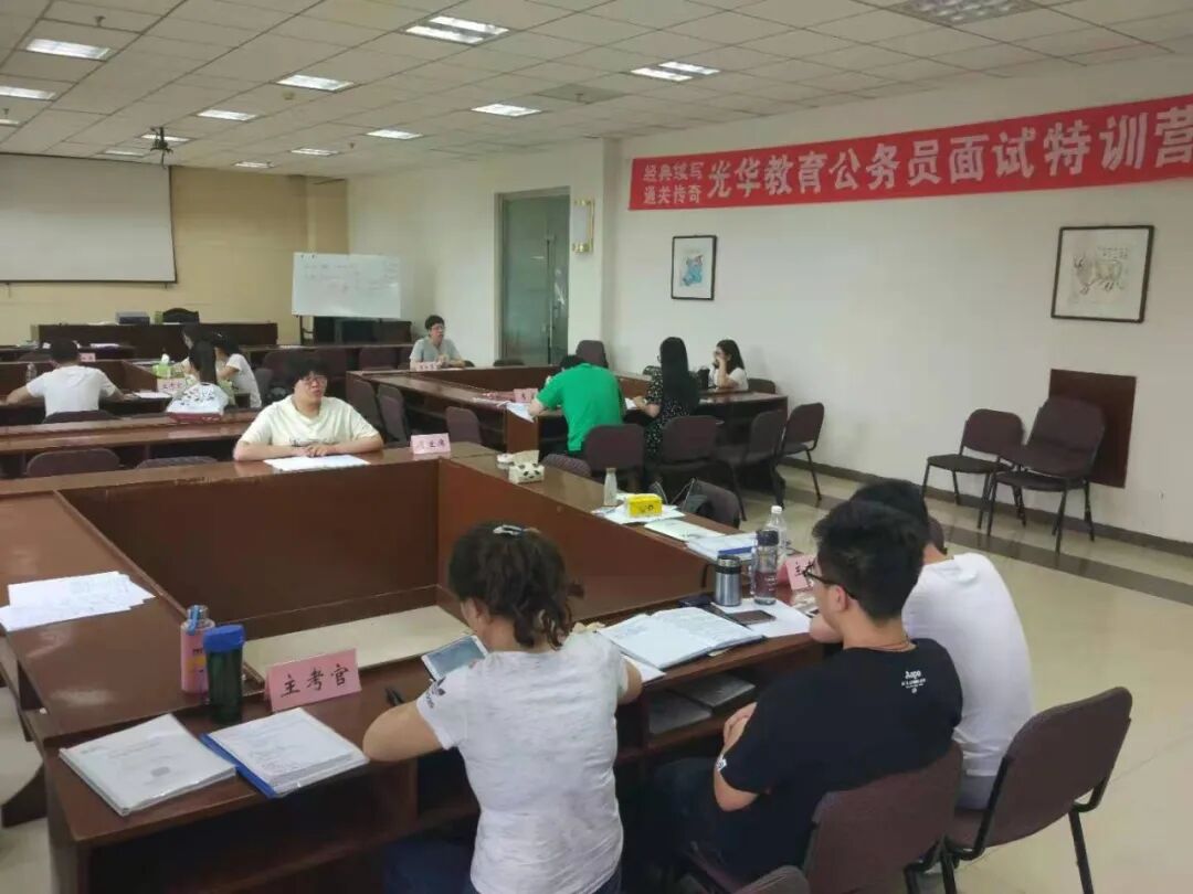 赤峰四中聯(lián)系電話_赤峰四中網(wǎng)站_赤峰四中官網(wǎng)