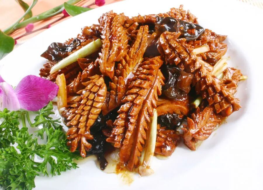 51小长假来山东必吃的十道鲁菜