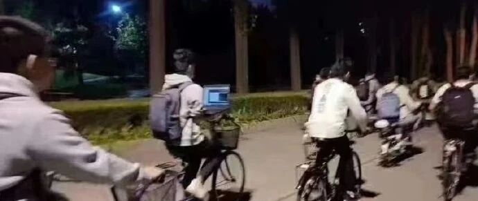 假期旅游第一站