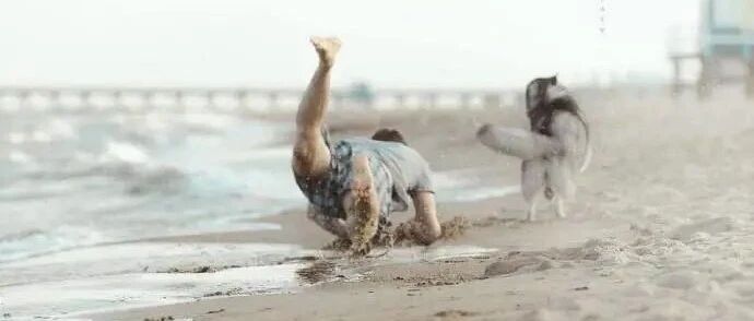 看到第四张图，我真笑得拉了