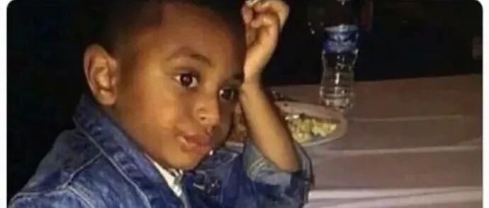 当我和闺蜜发现网图很好看的上衣~