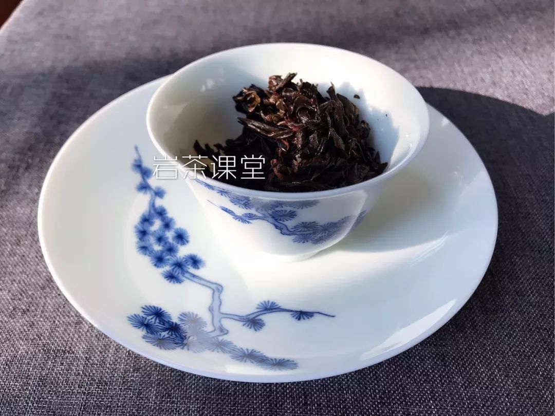 岩茶冲泡快出水，感觉没味道怎么办？