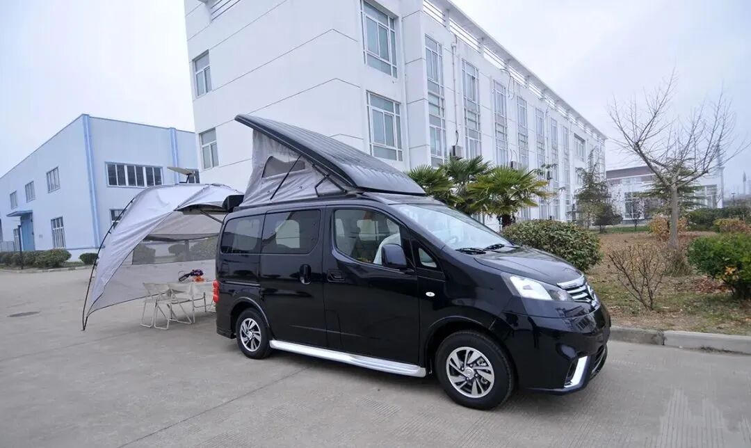 轻装出行多功能家用mpv露营车富士日产nissanrv2800
