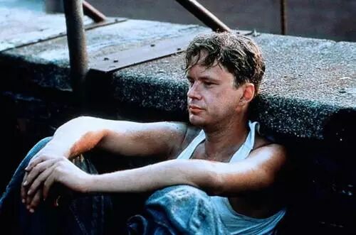 监狱的救赎：墙里墙外，自救人生！