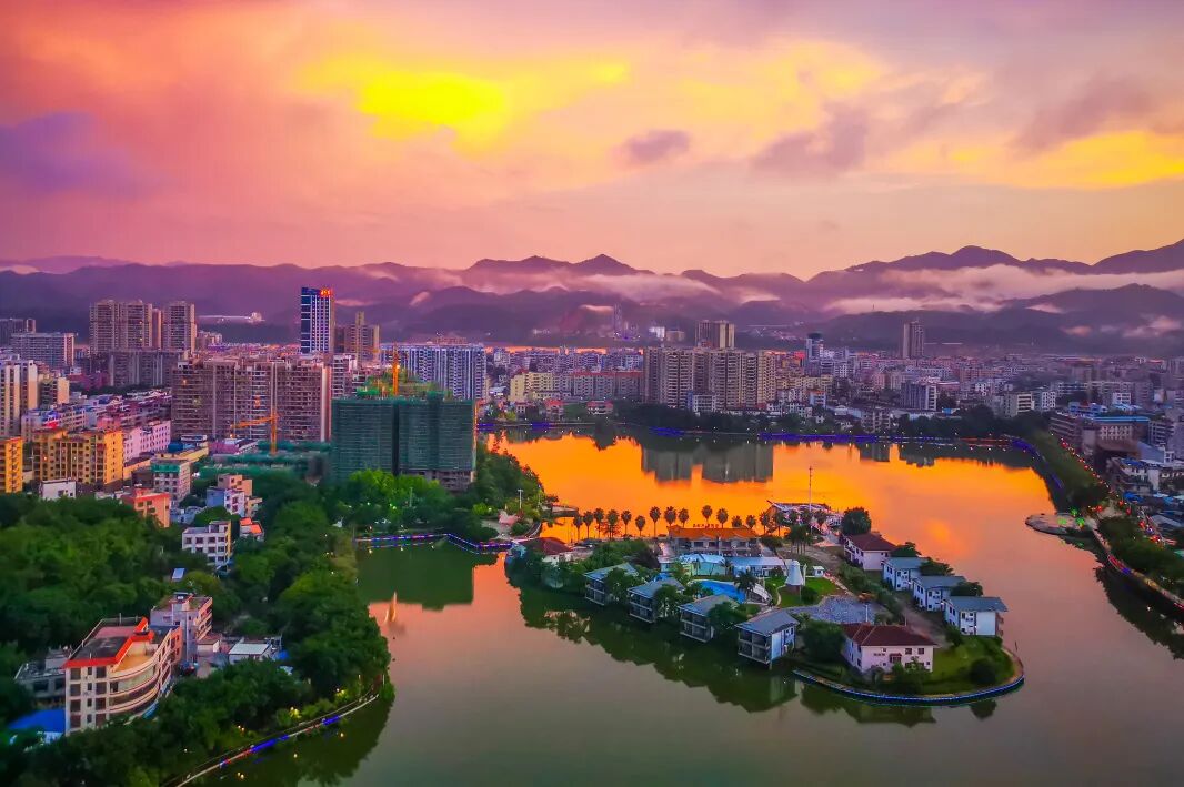 明媚生活放肆出发肇庆旅游必去景点推荐