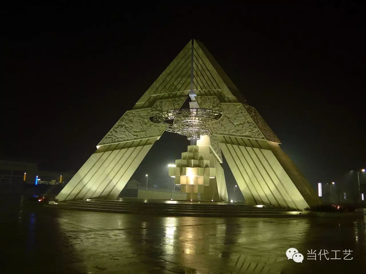 【经典案例】雕塑"蒸蒸日上"