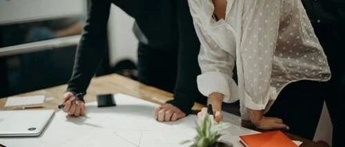 2020全球性别差距报告刷屏，面对职场困境，女性该何去何从？