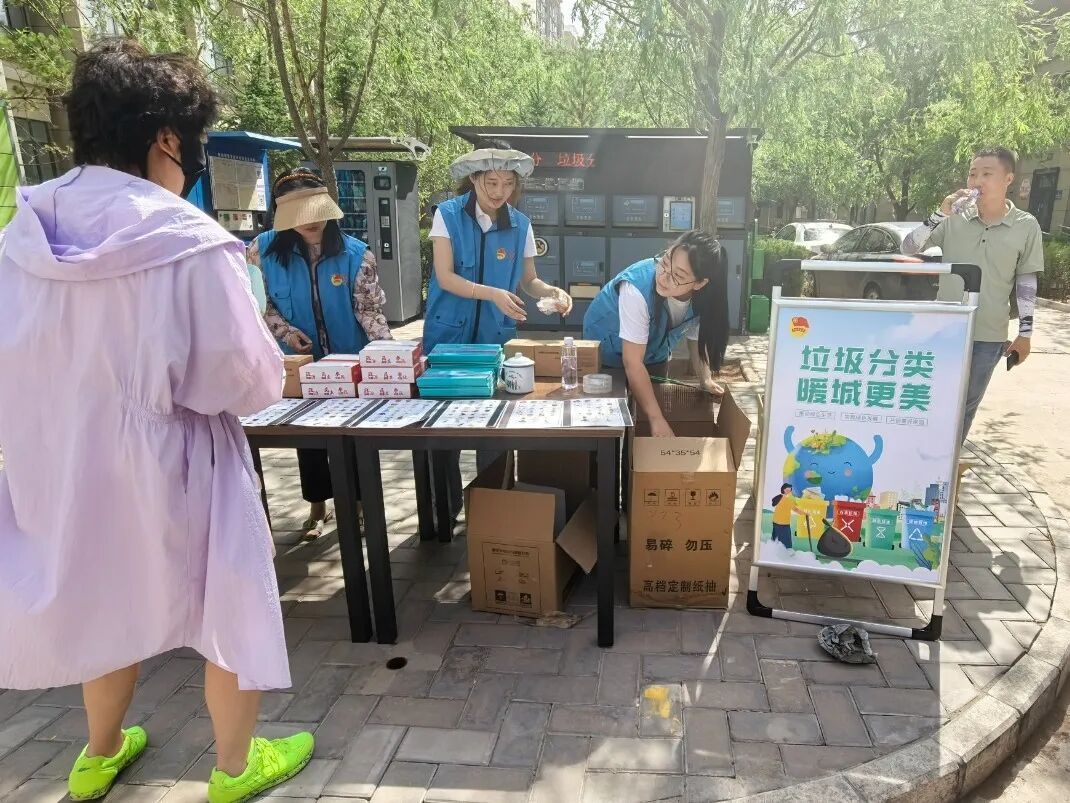 暖青之志 | 垃圾分类动起来！团旗委“垃圾分类进包联小区”系列宣传活动火热接力