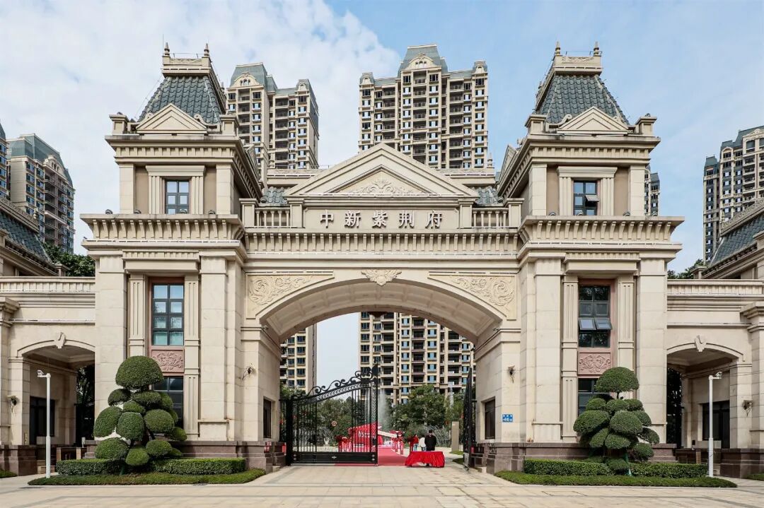 中新紫荆府首批1-6栋11月交付