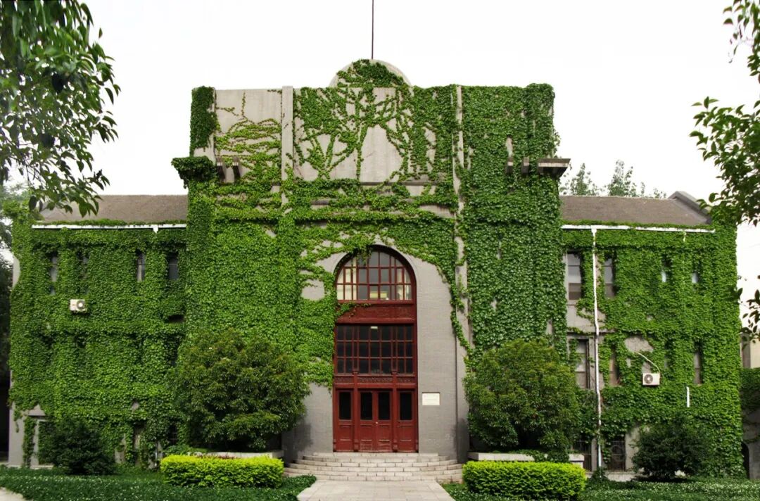 西苑校区教学楼2013年,河南科技大学开元校区大门2000年,洛阳工学