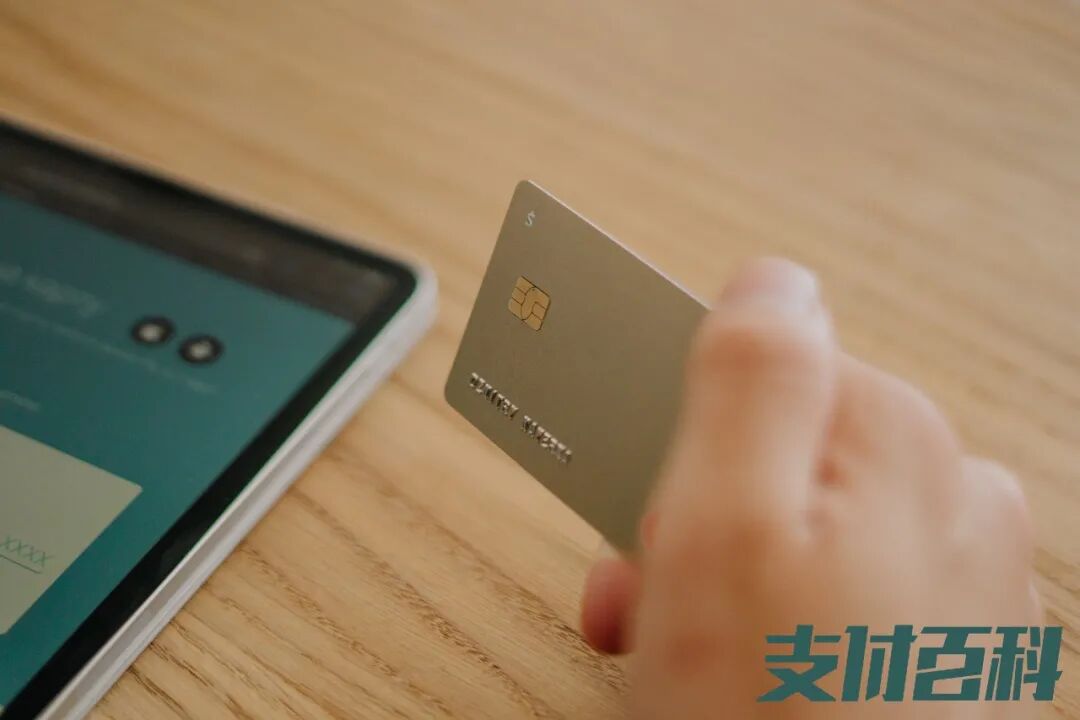 一次缴获7600多套银行卡！警方成功破获向境外贩卖银行卡案