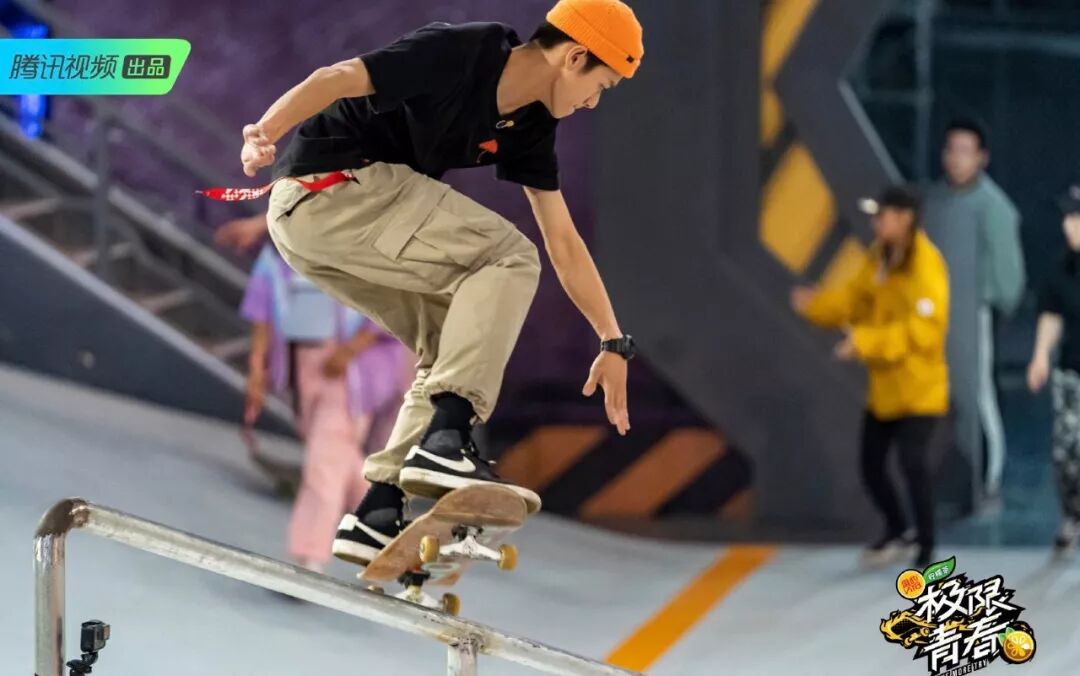 作为全新综艺类型,《极限青春》展示了风格丰富又独特的滑板极限运动.