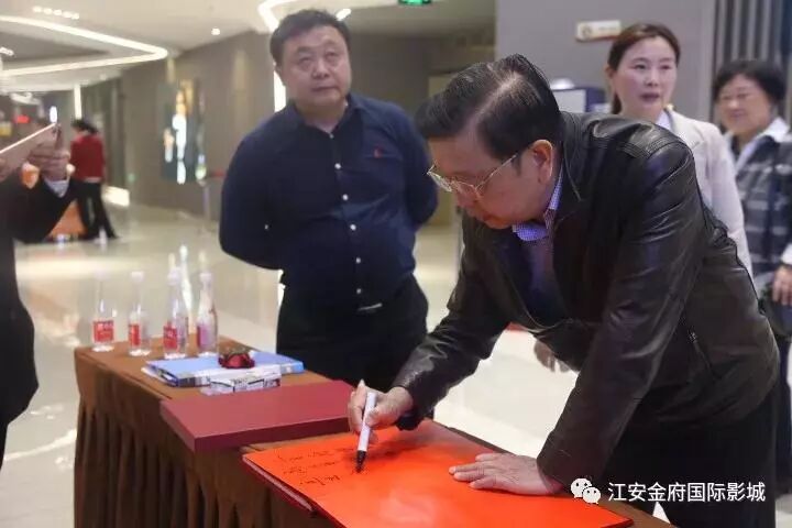 微信图片_20190719175209.jpg