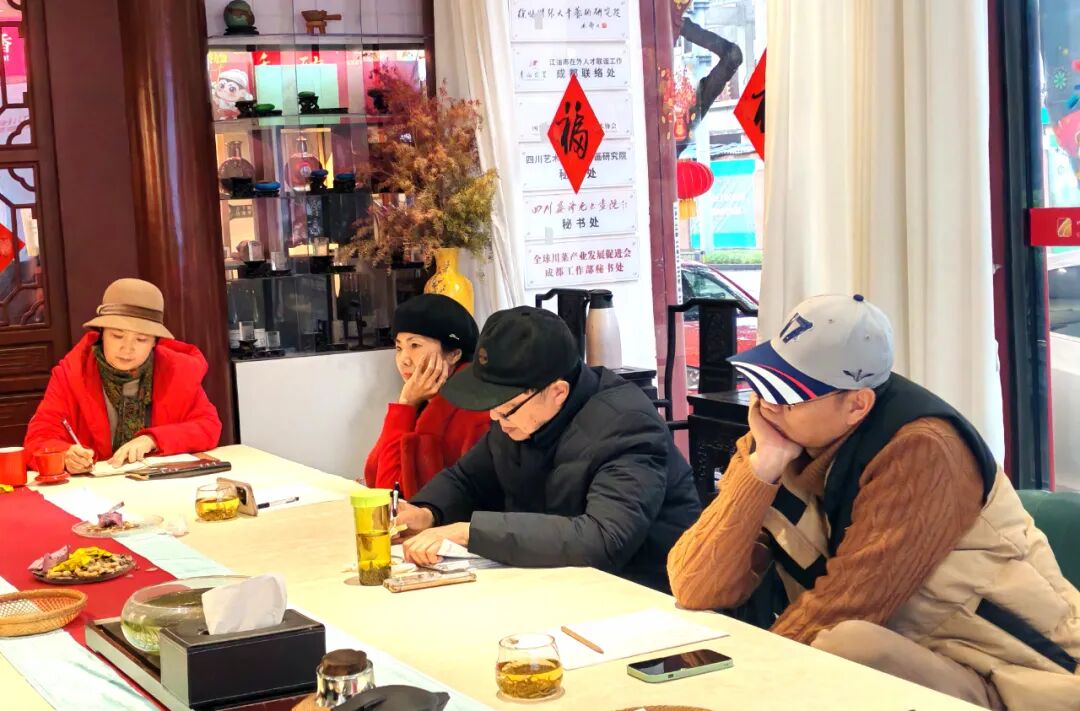 我会召开“十周年庆典暨第八届四川传统文化艺术节”筹备会议(图3)