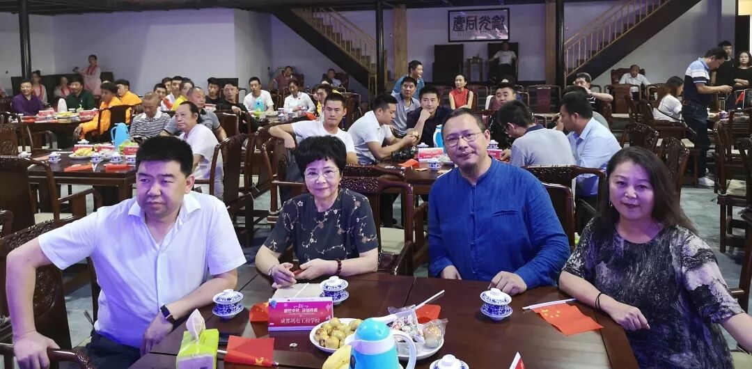 盛世中秋、浓情梓苑——我会“古城镇梓苑文创基地”落地郫都(图2)