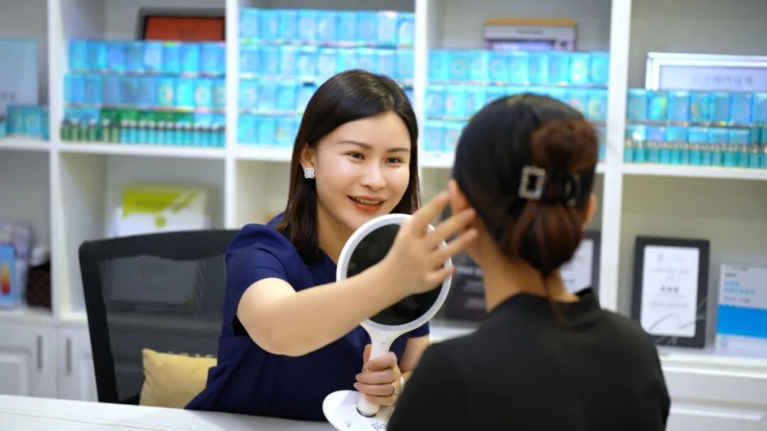 乘风2026丨专访陈蓉蓉：“先健康，再抗衰”，她用PDRN"愈"好每一寸肌底