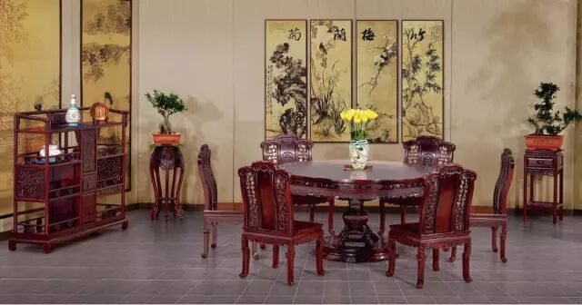 红木原材这么稀缺，再也没有按吨买的时候了……