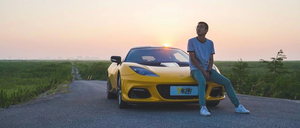 视频  |  开完这台车，我居然遇见了爱情！  |  Y车评