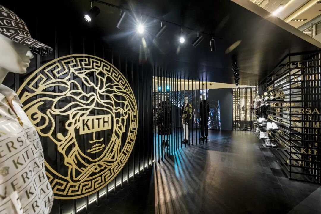 范思哲kithxversace潮流风暴席卷上海