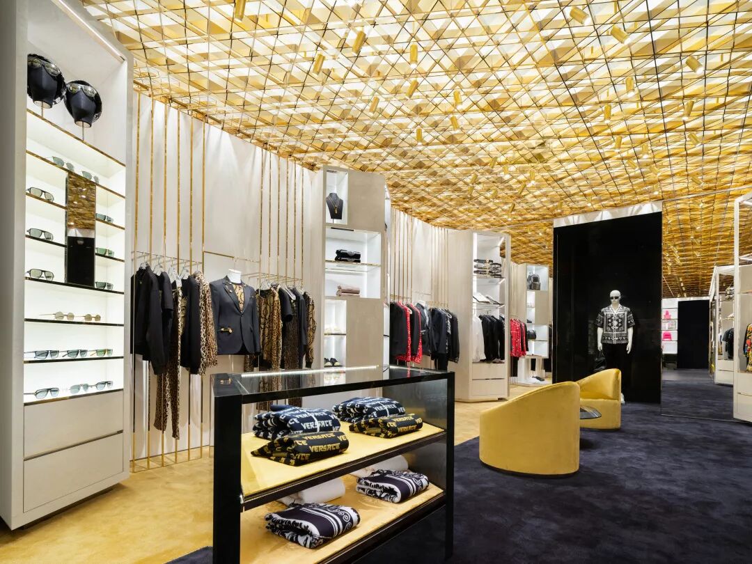 范思哲,versace 北京国贸商城旗舰店盛大启幕 - 范思哲官方旗舰店