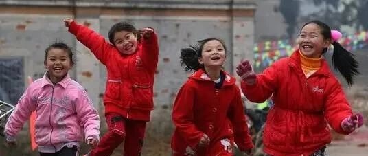 二十年前的春节才叫过年，现在充其量只能算放假