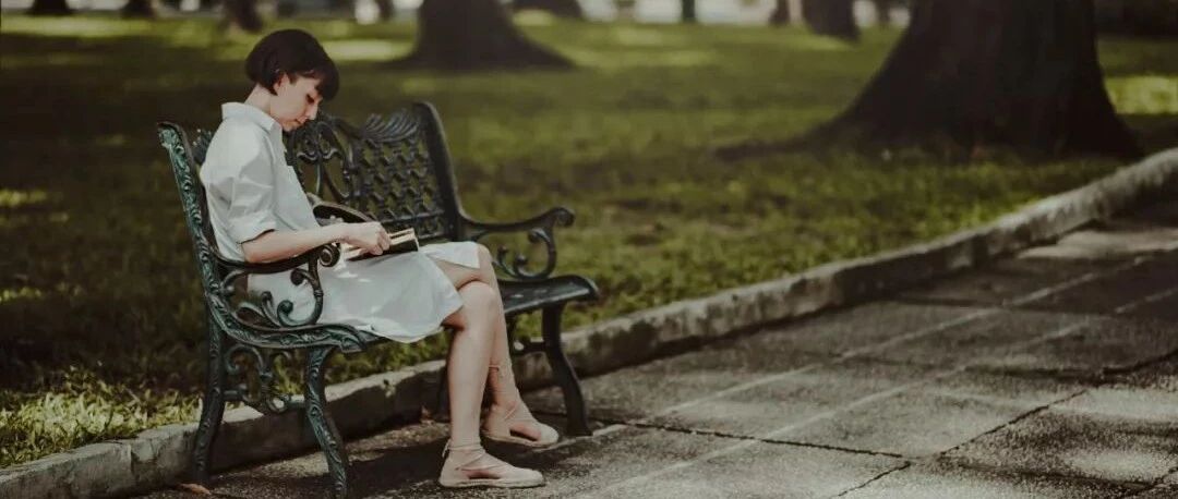 尊重比责怪更重要，感恩比抱怨更有效