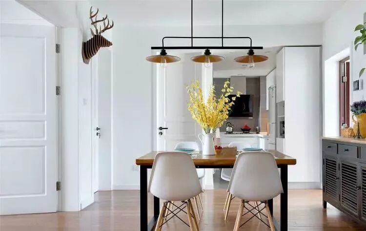 小户型餐厅这样设计，简直太棒了！