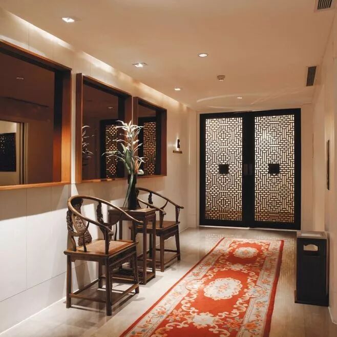 红木家具，同材同质同款=同价吗?