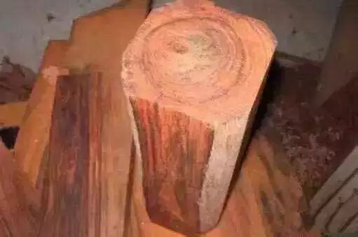 买红木家具，木头真的是越重越好吗？