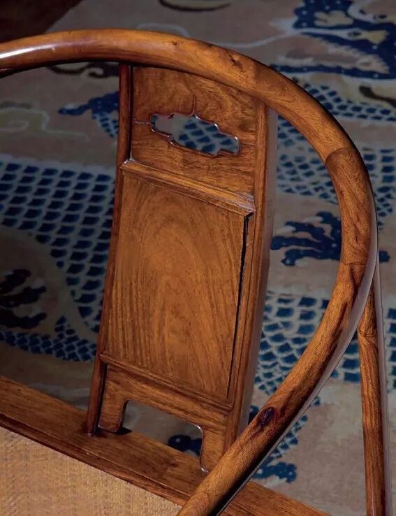 干燥季节红木家具“难受”，开裂了怎么办？