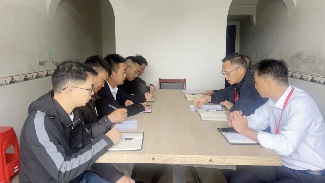 南昌市政建设集团赴罗亭镇供水项目开展“清风筑界”廉洁警示教育