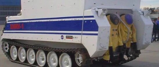 车门挂防护服 搭载无人机……上世纪90年代NASA超前的特种救援车设计